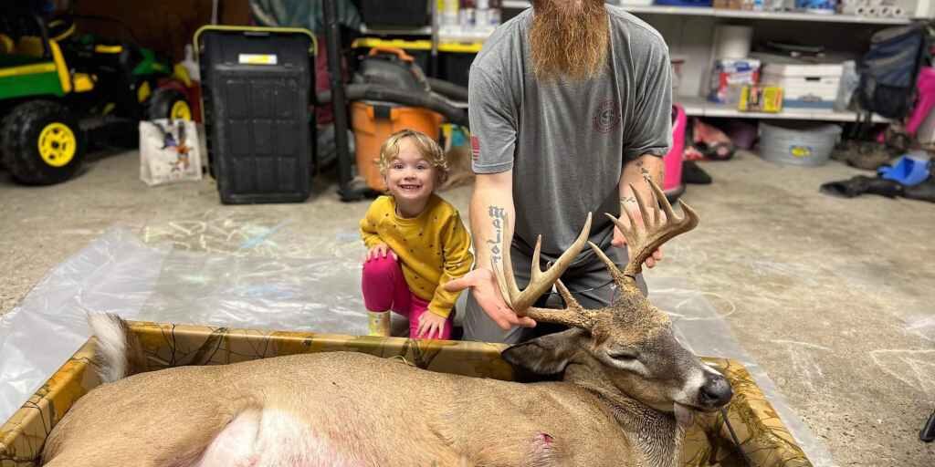 Habitat Podcast #244 &#8211; Shooting a 13 Point on 5.5 Acres! Planting Screens, Watching Him All Summer and Capitalizing on Early Season Patterns with Dillan Major